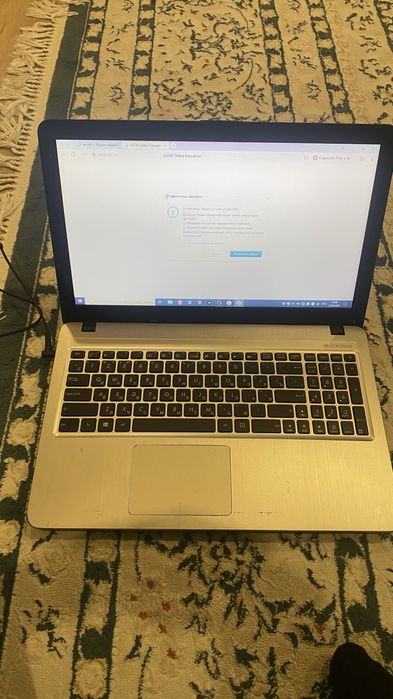 Ноутбук Asus продам