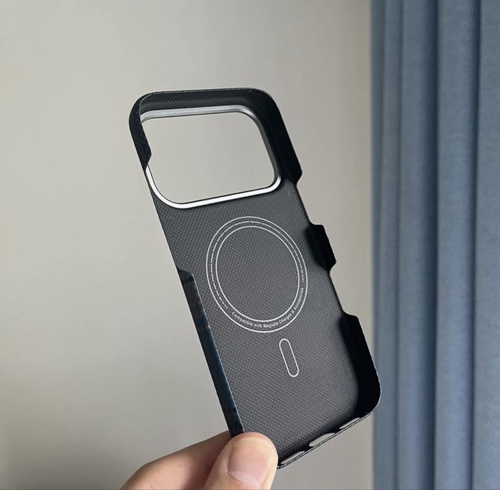 Чехол для iPhone 17 Pro Max   Carbon Aramid Fiber(600 D)
