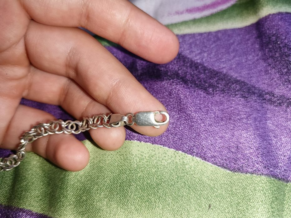 СРОЧНО! продам серебряную цепочку