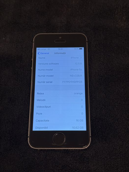 iPhone 5s SpaceBlack