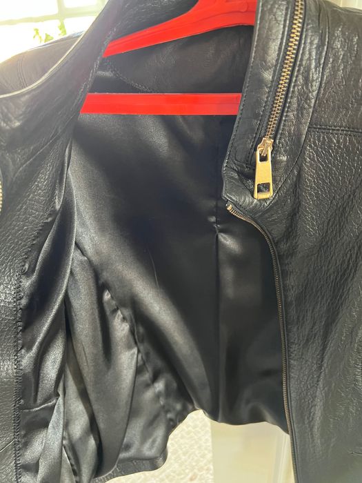 Продам кожаную куртку