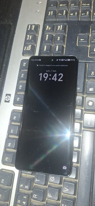 Honor magic6 de vanzare in stare execelenta de functionaree functionare