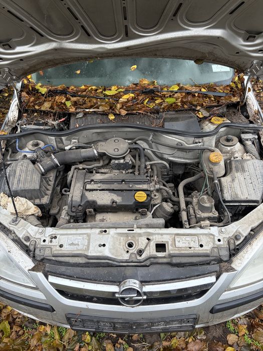 Opel Corsa 1.2C на части