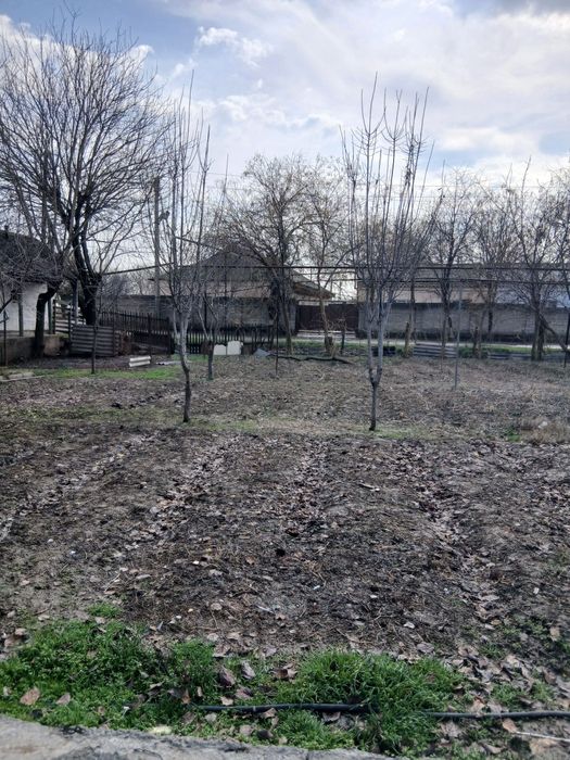 Продаётся 7 соток участок в Бахте