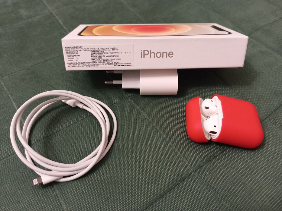 Iphone 12 128gh + оригинальная зарядка