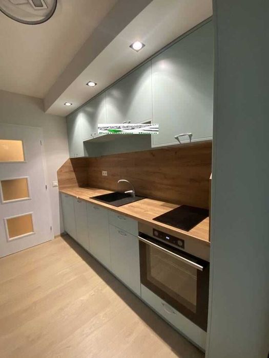 Дава се под наем Двустаен апартамент в Пловдив, Център - 65 кв.м за 510 € - Снимка #5