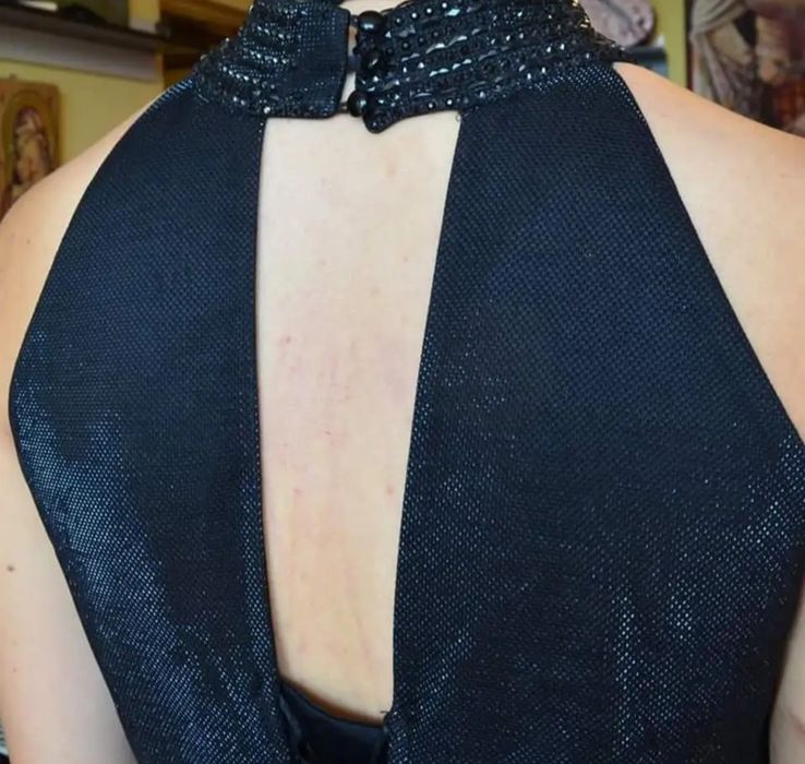 Абитуриентска рокля