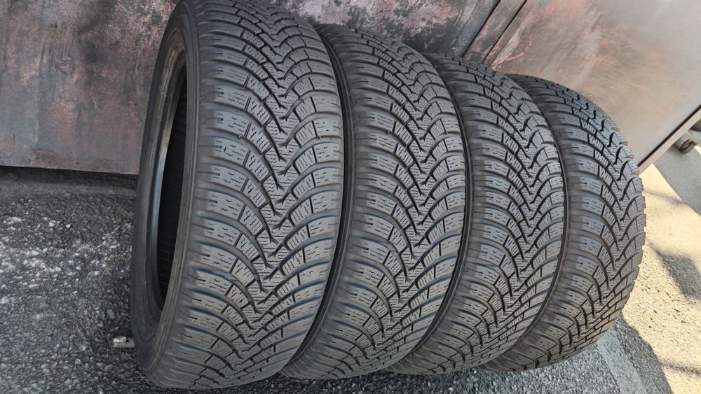 4бр. зимни гуми 225/60/17 Falken Euro Winter 
dot23