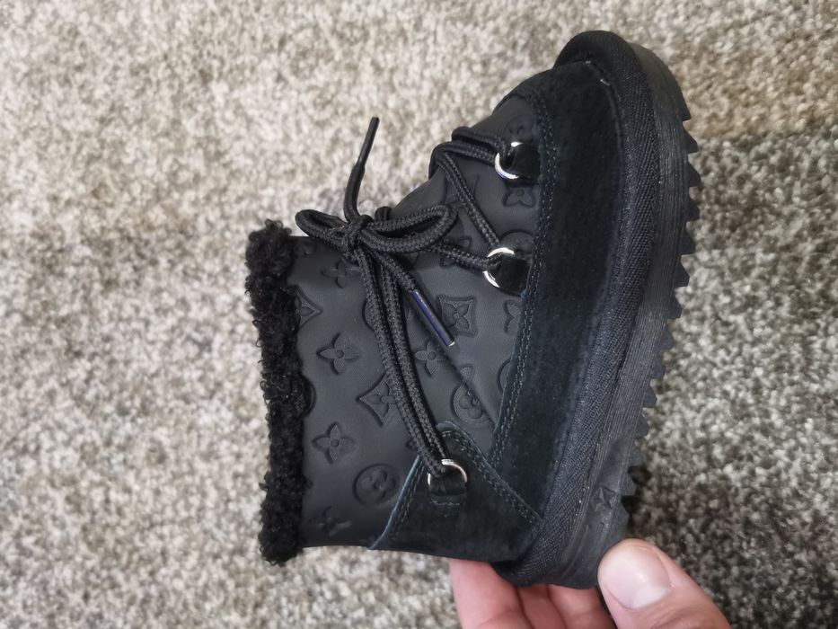 Продавам чисто нови Апрески 24 номер