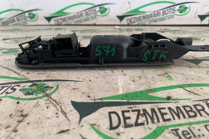 Maner deschidere din interior usa fata dreapta Volkswagen VW Golf a 4