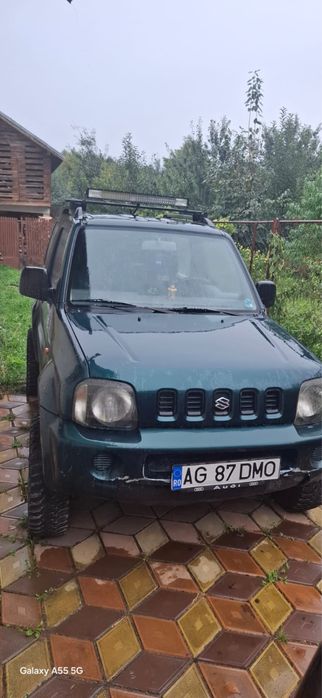 Vand Suzuki Jimmy in stare foarte buna