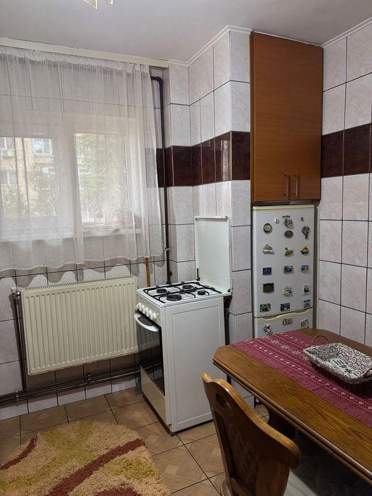 Vând apartament Târgu-Jiu