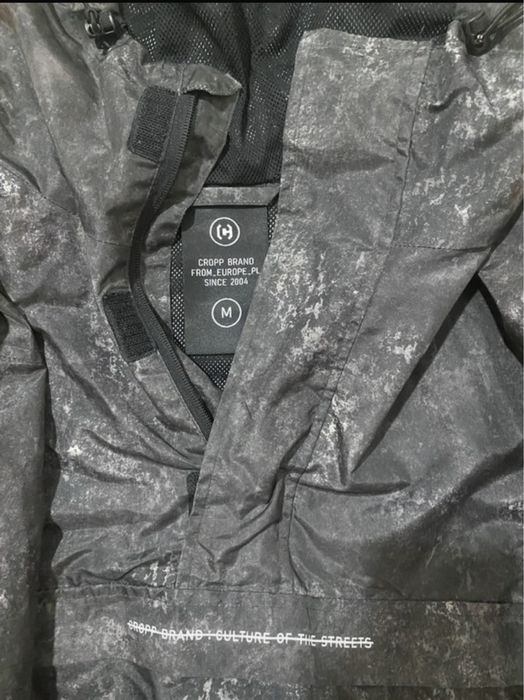 Geaca anti vant Cropp