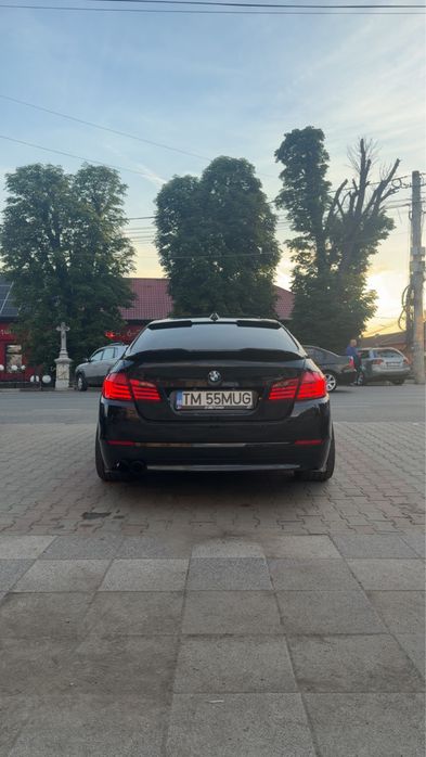 Vând BMW F10, an fabricație 2011, motor N47, cu 285.000 km reali