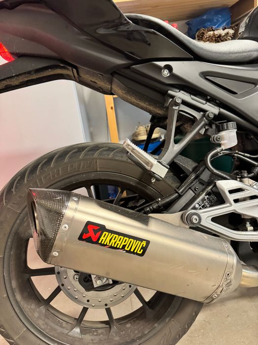 Yamaha R125 2024 Akrapovici