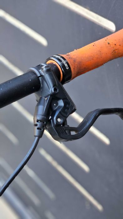 Cube Aim 2021 transformat în dirtjumper
