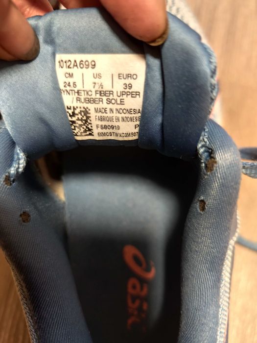 Дамски маратонки Asics