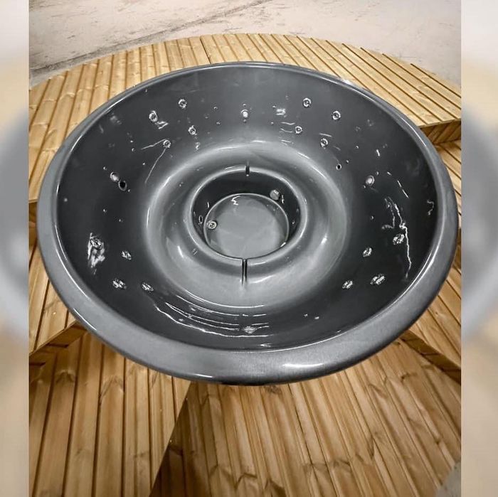 Уникално Джакузи Вана с вградена печка на дърва , термо стълби тераса