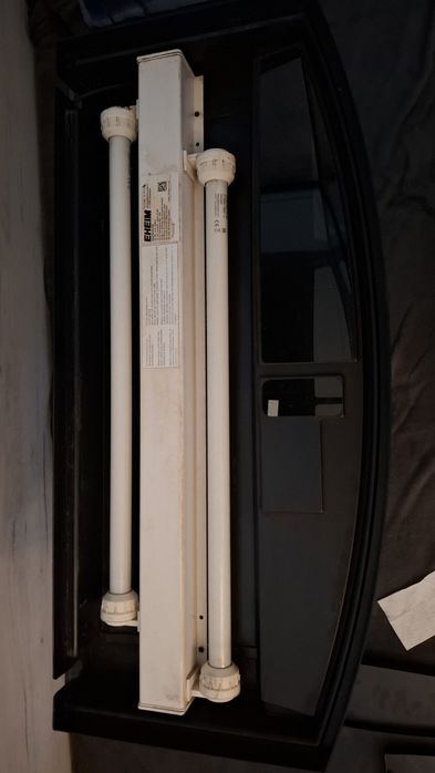 Немски Аквариум Eheim с оборудване