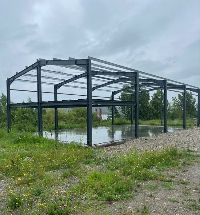 Vand hale si structuri metalice