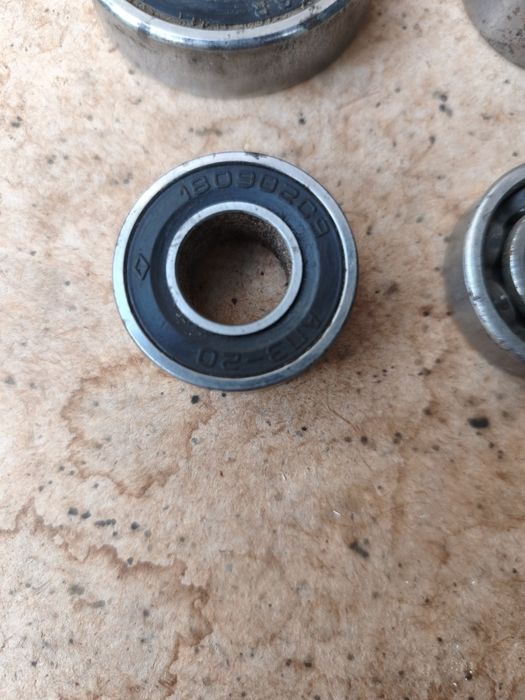 Подшипники б/у 4 шт