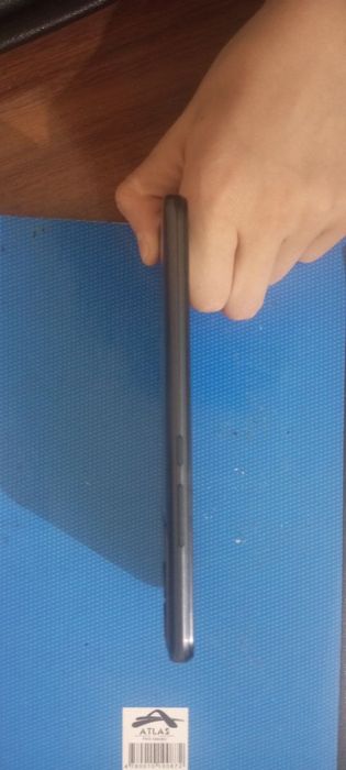 Infinix hot 12 karobka bor