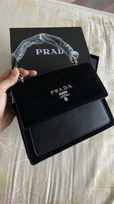 сумка новая с каробкой Прада