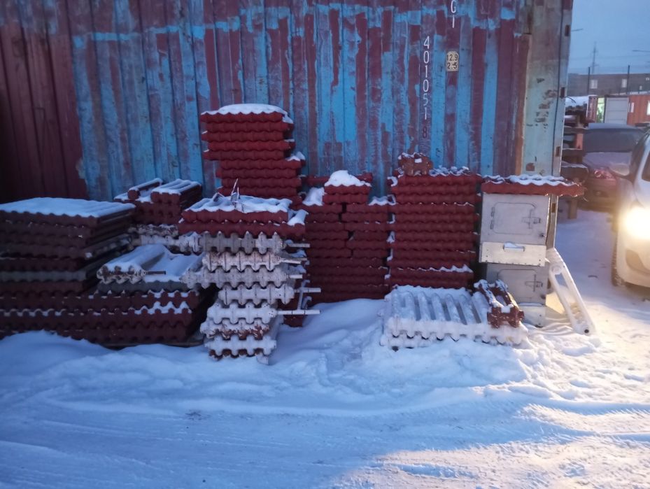 Продам чугунный батарей бу новый