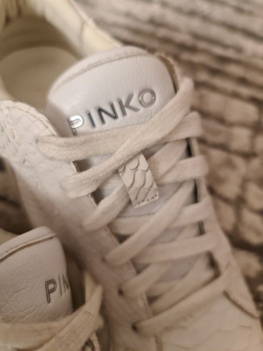 Кожени сникърси Pinko