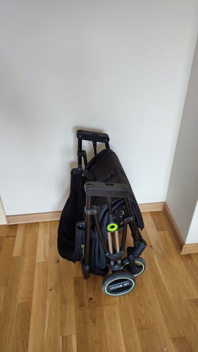 Лятна количка Chipolino Move On