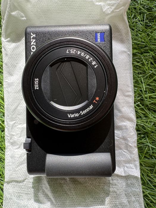 Фотокамера Sony ZV-1