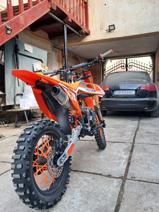 Vând cross 125cc 4t