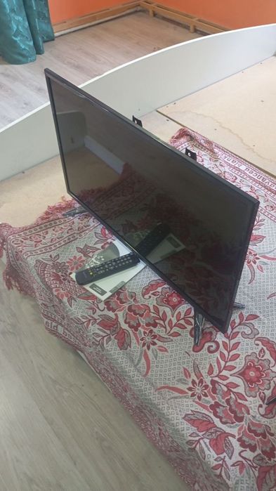 Продаю ройсон 32 смарт и шиваваки 32 32