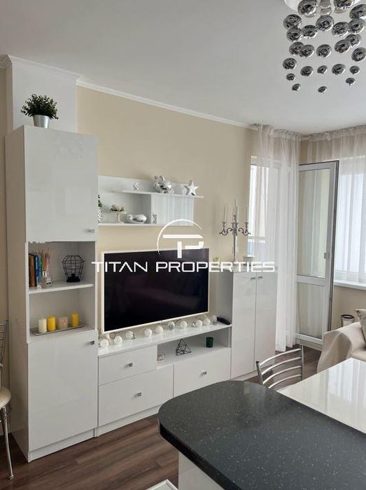 Дава се под наем Двустаен апартамент в Варна, Кайсиева градина - 60 кв.м за 600 € - Снимка #1