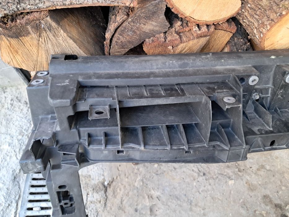 Предна Основа очиларка Seat Tarraco