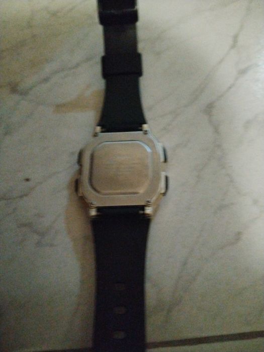 часовник на casio