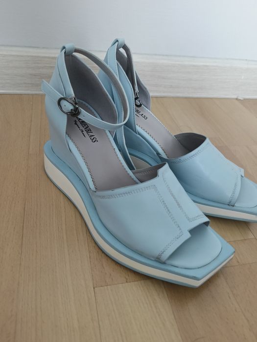 Босоножки на платформе