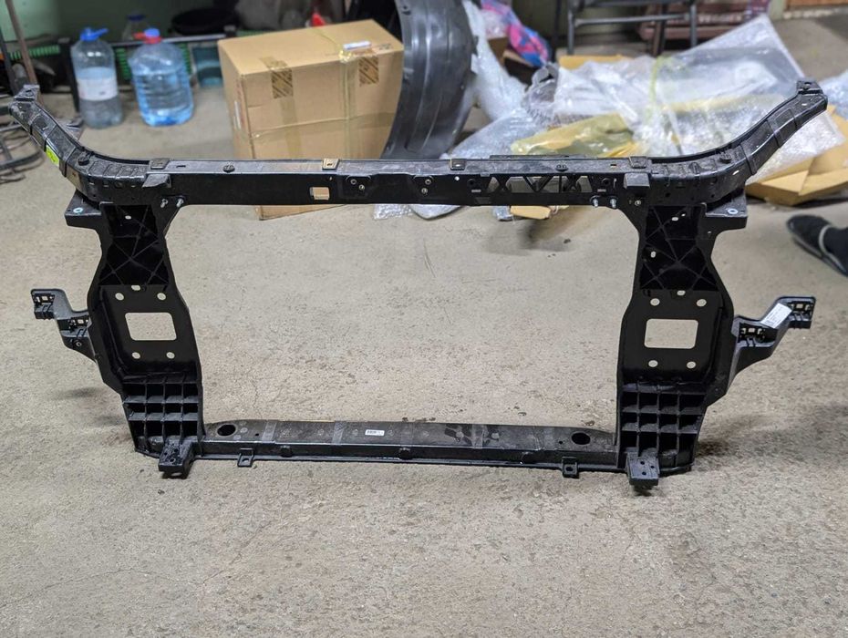 Запчасти на Hyundai Mufasa