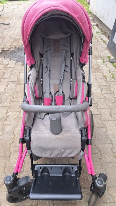 Cărucior pentru copii cu dizabilități Mewa MyWam roz