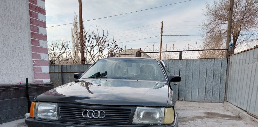 Продам ауди 100.