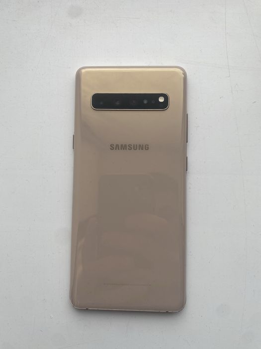 Продам Samsung S10 5G