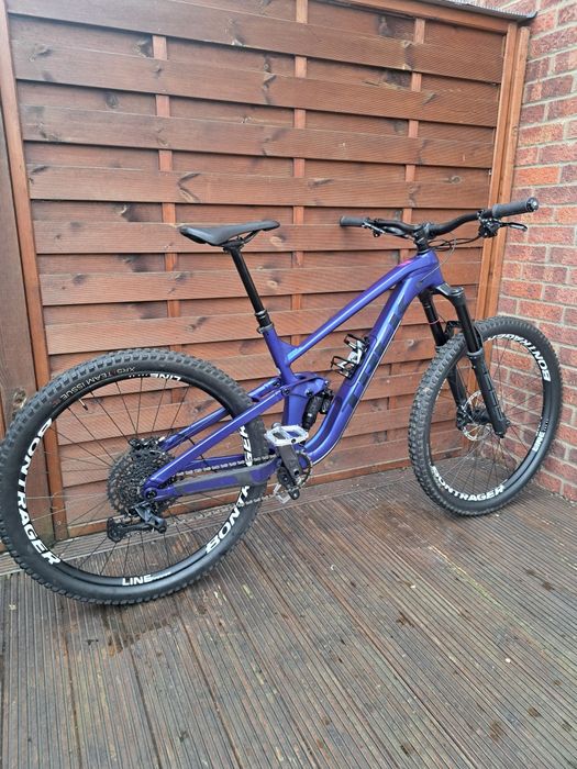 Trek slash 8 gen 5/2023/29/size L