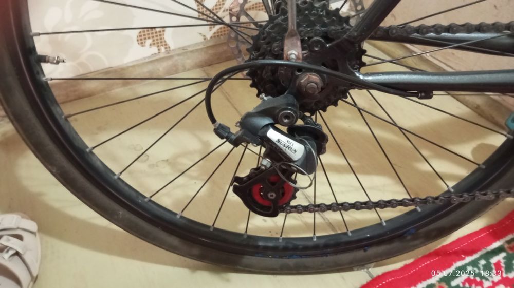 Продаётся велосипед на ходу всё работает