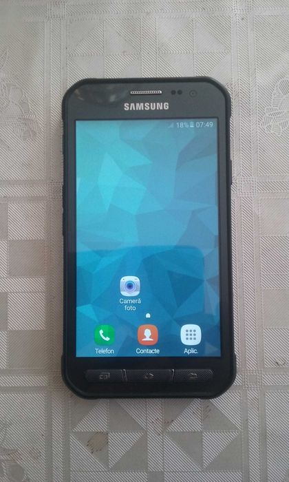 telefon Samsung Galaxy X Cover 3