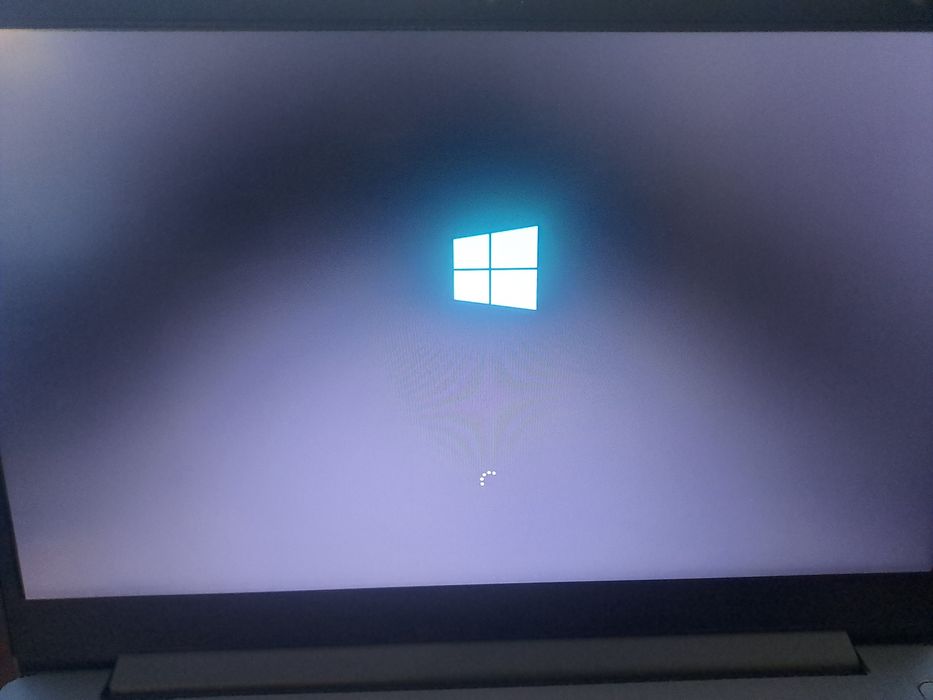 Продам ноутбук Lenovo