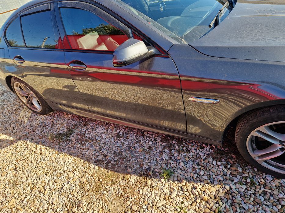 Dezmembrez bmw 520d