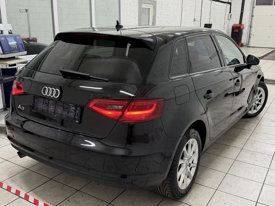 AUDI A3 2016 — imagine 8
