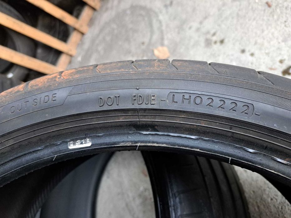 * 2 anvelope 255/35 R21 Yokohama