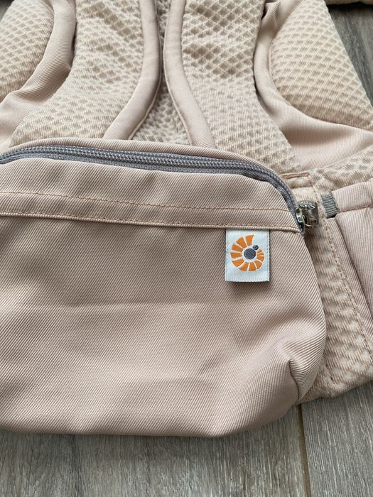 Ergobaby Omni Breeze, розова