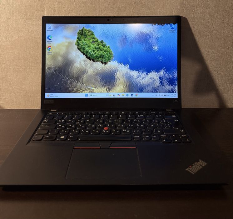 Lenovo ThinkPad X390 – i5-8365U, 8GB RAM, 256GB SSD, Windows 11 Pro